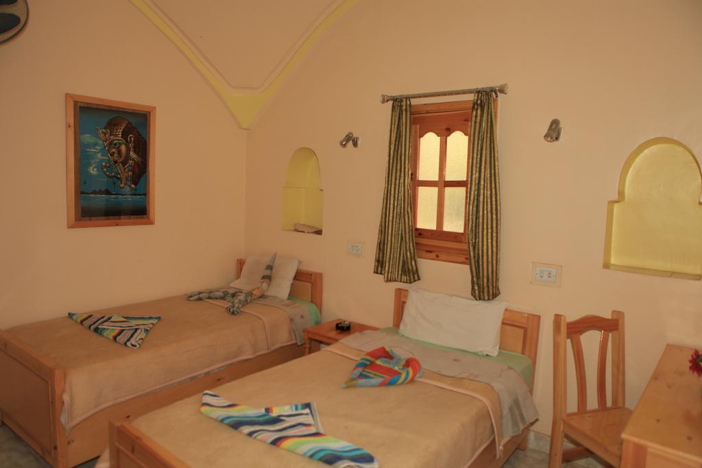 El Fayrouz Hotel Luxor Szoba fotó