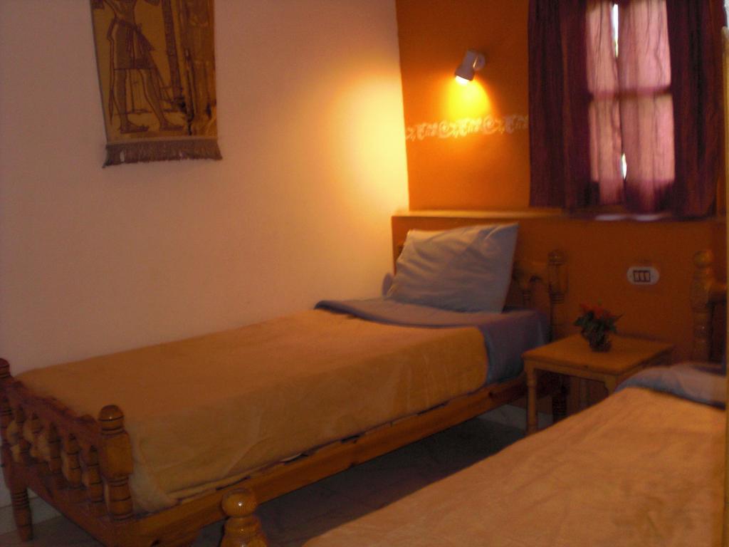 El Fayrouz Hotel Luxor Szoba fotó
