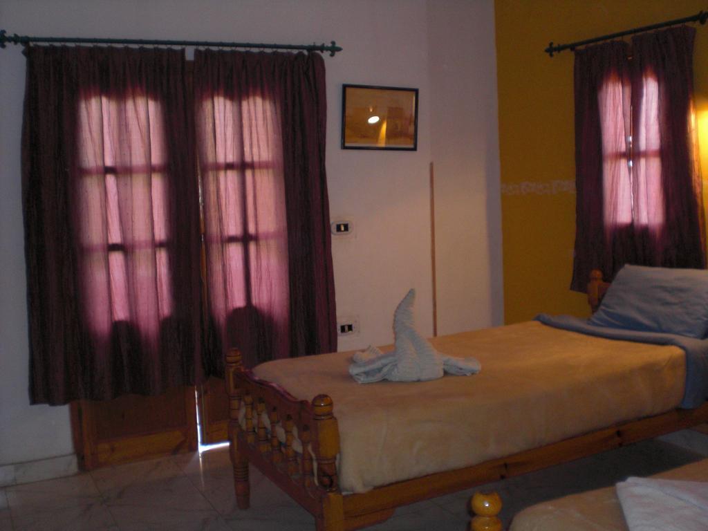 El Fayrouz Hotel Luxor Kültér fotó